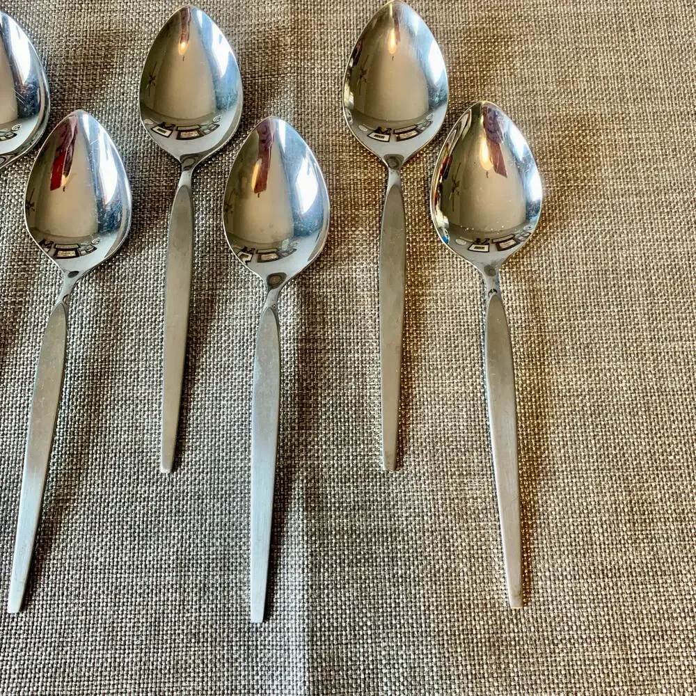 Oneida Community Stainless Older Satinique 8 Oval Soup Spoons Betty Crocker MCM